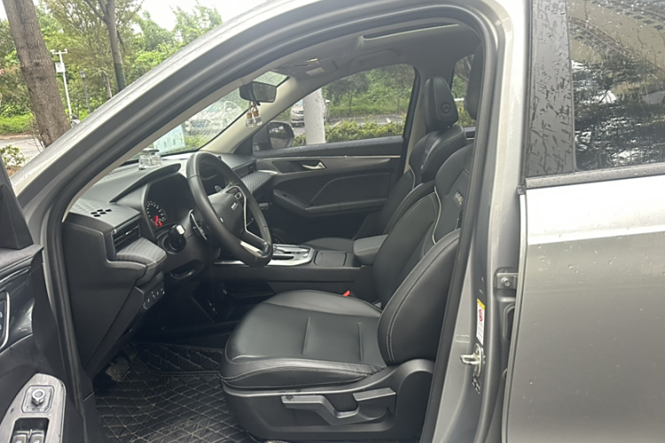 Haval Jolion 2021 car image #4