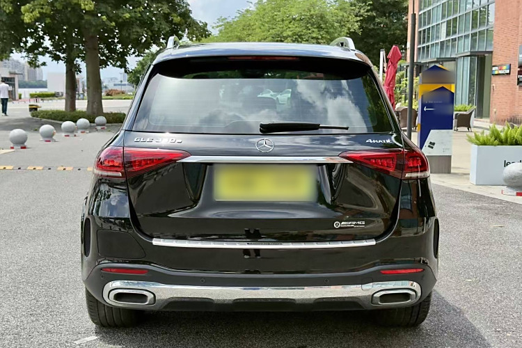 Mercedes-Benz GLE Class New Energy 2022 car image #4