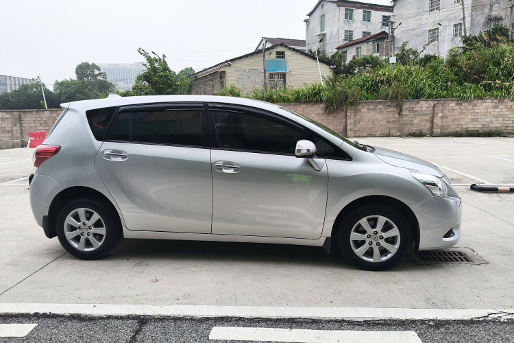 Toyota Verso 2016 car image #4