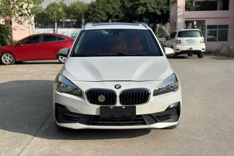 BMW 2 Series Gran Tourer 2019 car image #4