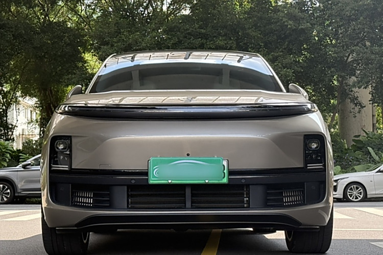 Li L8 2023 изображение автомобиля #4