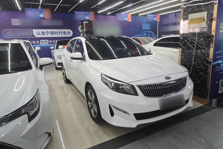Kia K5 2018 imagen de coche #4