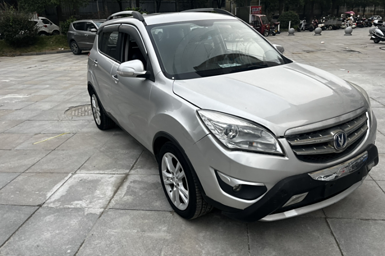 Changan CS35MAX 2015 #4 Changan CS35MAX 2015 صورة سيارة #4