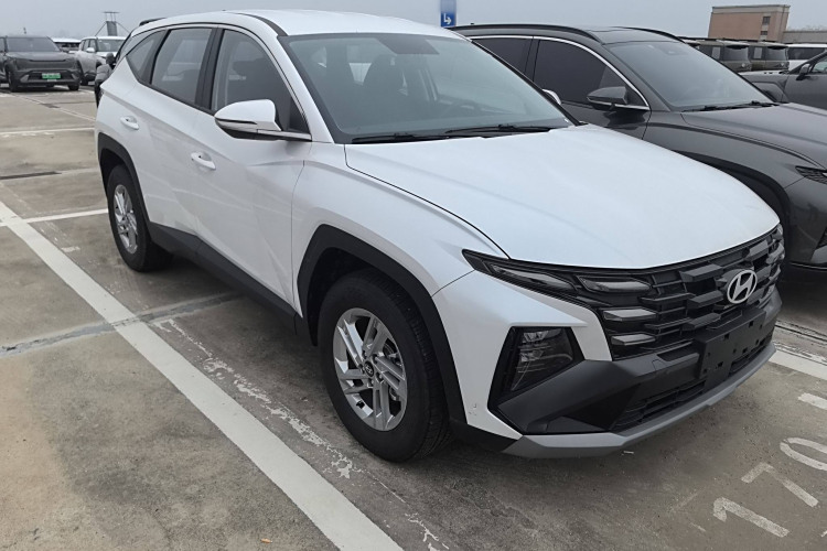 现代 途胜 汽车图片 #4