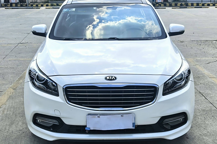 起亚 起亚K4 2016 汽车图片 #4