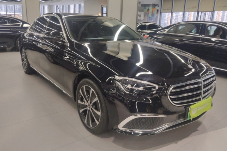 Mercedes-Benz E Class New Energy 2023 car image #4