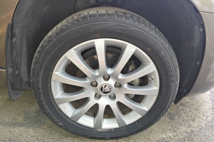 Skoda Yeti 2017 car image #4