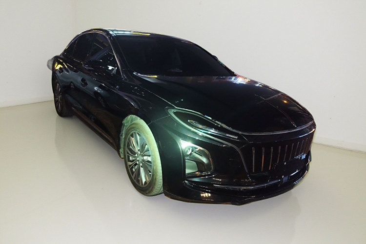 HongQi E-QM5 2024 #4 HongQi E-QM5 2024 صورة سيارة #4