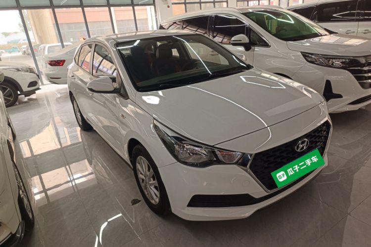 Hyundai Verna RV 2017 #4 Hyundai Verna RV 2017 immagine di auto #4