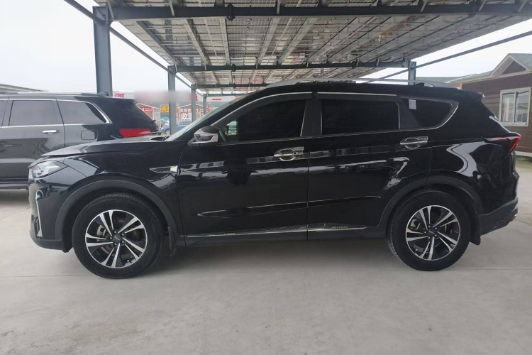 X70 PLUS 2021 image de voiture #4