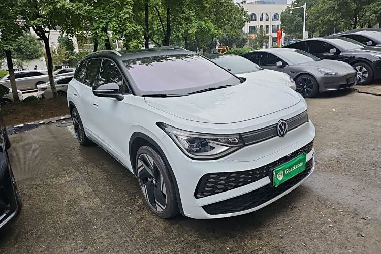 Volkswagen ID.6 X 2024 car image #4