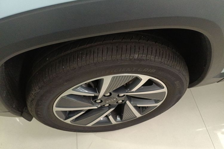 Chevrolet Equinox Plus 2024 car image #4