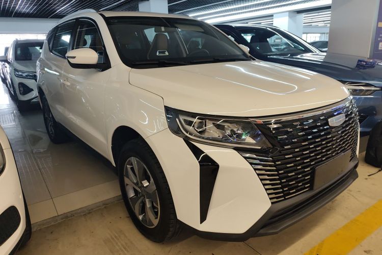 GEELY OkavangoPRO 2025 #4 GEELY OkavangoPRO 2025 car image #4