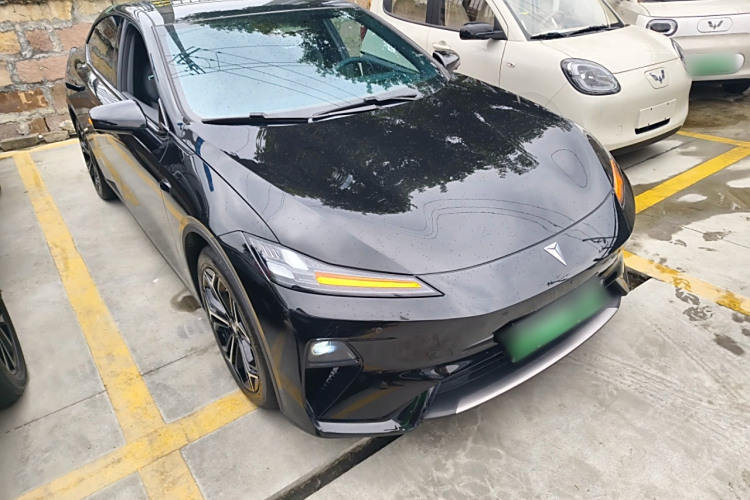 Deepal L07 2025 car image #4