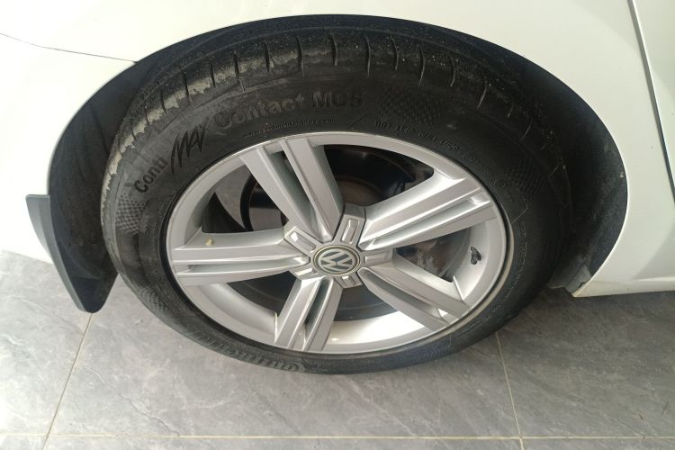 Volkswagen Lamando 2017 immagine di auto #4