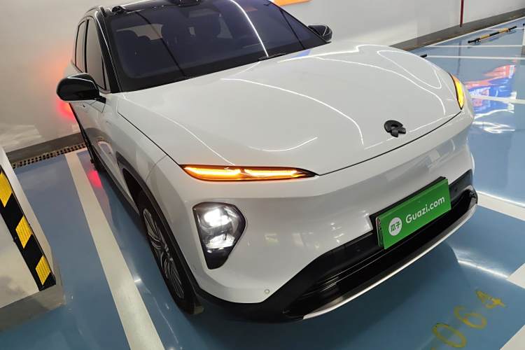 蔚来 蔚来ES7 2022 汽车图片 #4