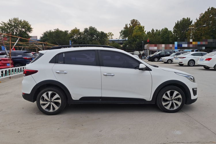 Kia Rio Cross 2018 صورة سيارة #4