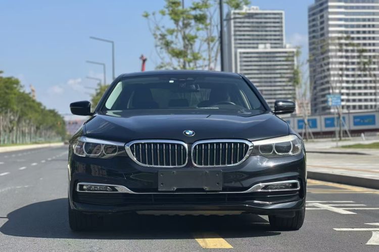 BMW M5 New Energy 2018 #4 BMW M5 New Energy 2018 immagine di auto #4