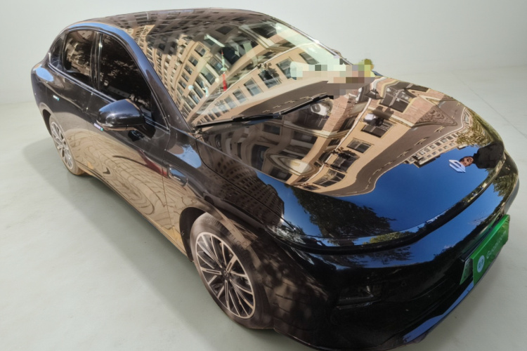 零跑汽车 零跑B01 2025 汽车图片 #4