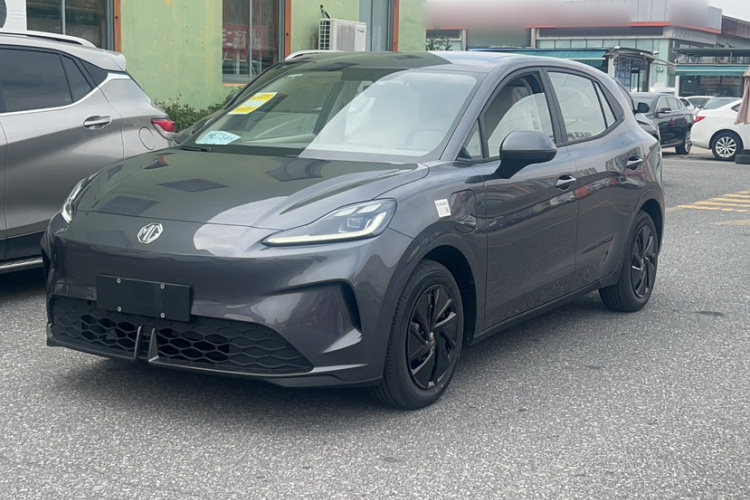 MG 4 EV 2025 car image #4