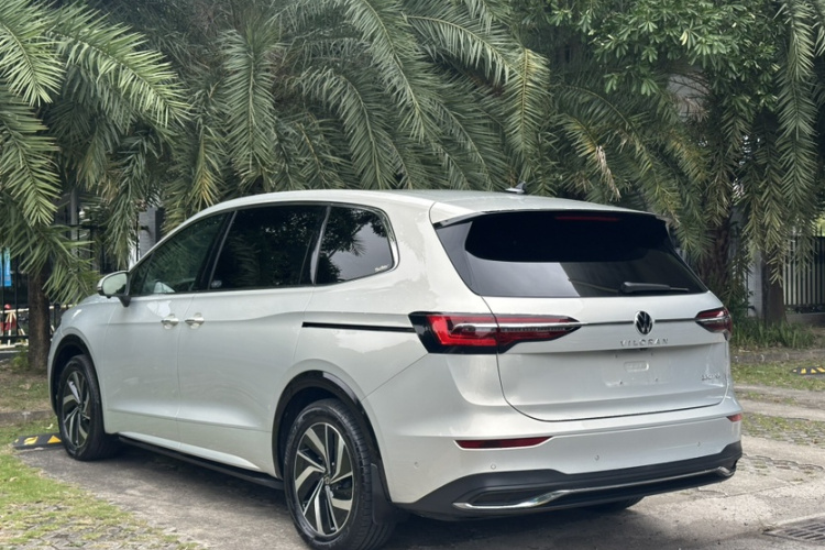 Volkswagen Viloran 2022 car image #4