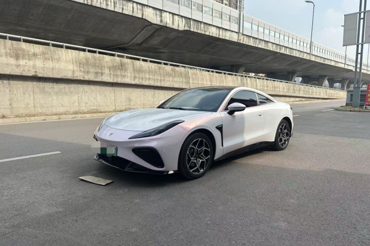 哪吒汽车 哪吒GT 2024 汽车图片 #4