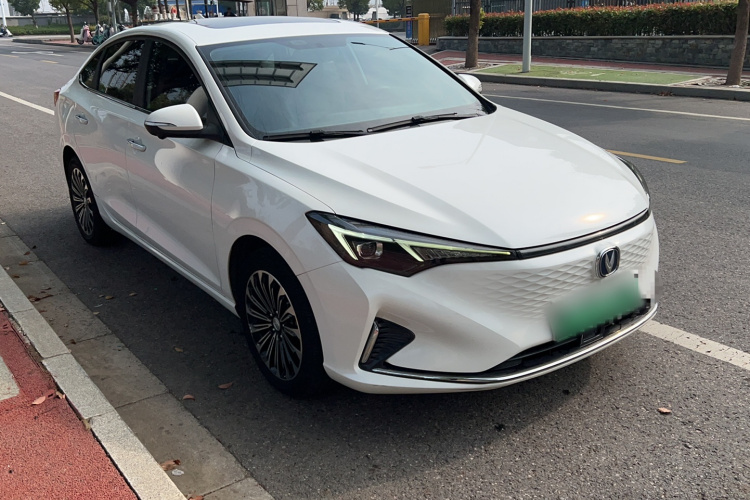 Changan Eado EV 2022 #4 Changan Eado EV 2022 image de voiture #4