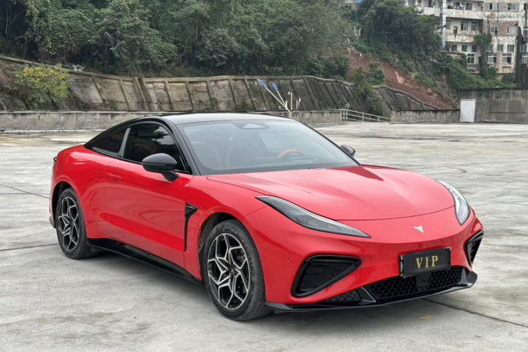 哪吒汽车 哪吒GT 2023 汽车图片 #4