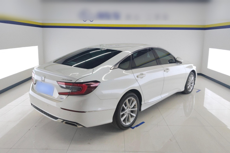 BYD F3R 2022 صورة سيارة #4