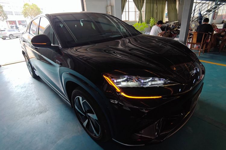 BYD Sea Lion 07 EV 2024 car image #4