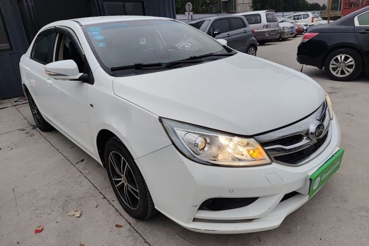 BYD SuRui 2017 car image #4