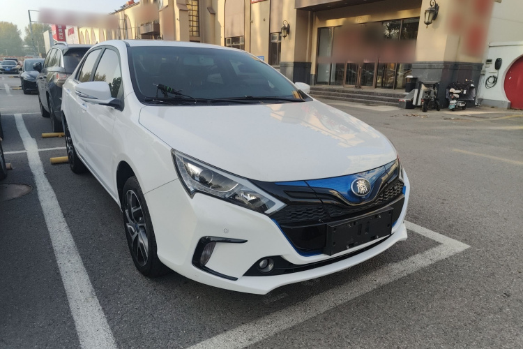 BYD Qin New Energy 2018 car image #4