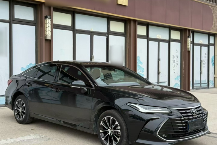 Toyota Avalon 2024 car image #4