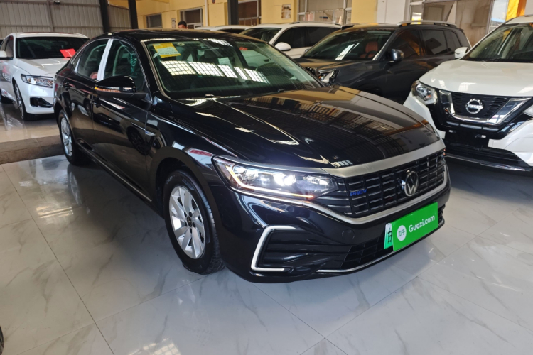 Volkswagen Passat New Energy 2025 #4 Volkswagen Passat New Energy 2025 car image #4