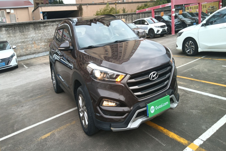 Hyundai Tucson (Imported) 2018 #4 Hyundai Tucson (Imported) 2018 car image #4