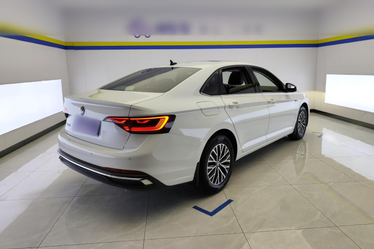 Volkswagen Sagitar 2022 immagine di auto #4