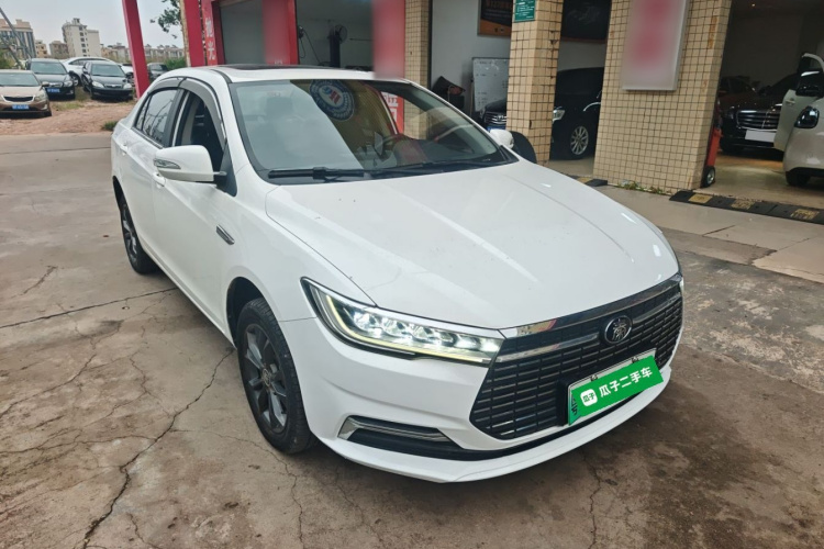 BYD Qin New Energy 2020 car image #4