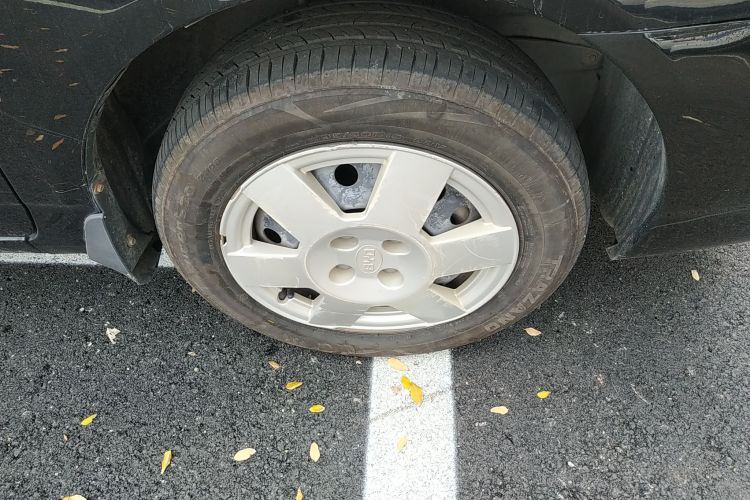 BYD F3R 2018 #4 BYD F3R 2018 car image #4