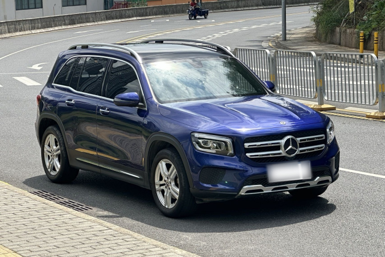 Mercedes-Benz GLB Class 2020 #4 Mercedes-Benz GLB Class 2020 car image #4