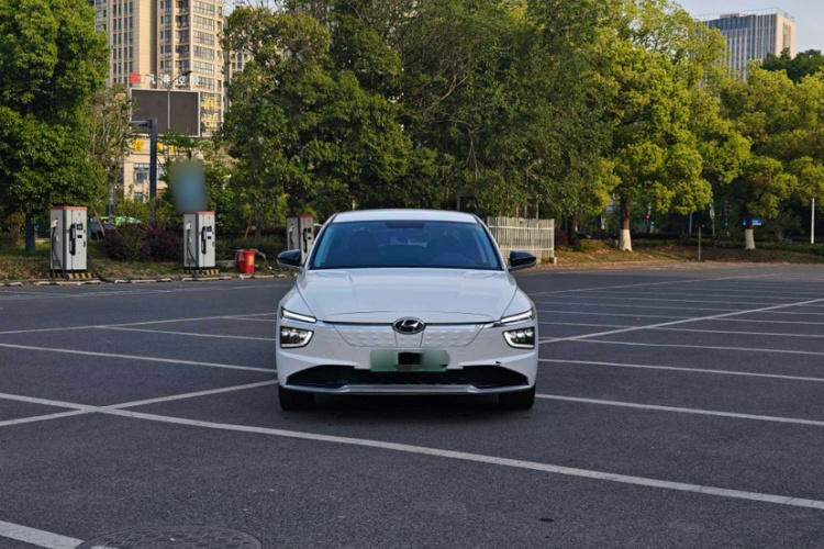 Hyundai Mistra New Energy 2023 #4 Hyundai Mistra New Energy 2023 car image #4