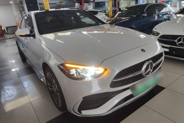 Mercedes-Benz C Class New Energy 2023 car image #4