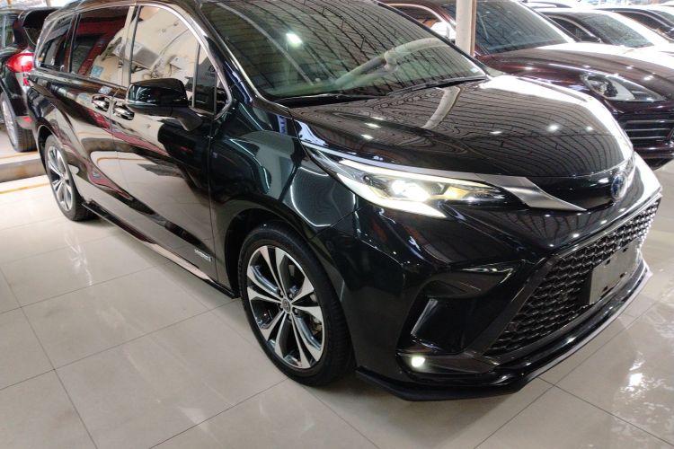 Toyota Granvia 2022 immagine di auto #4