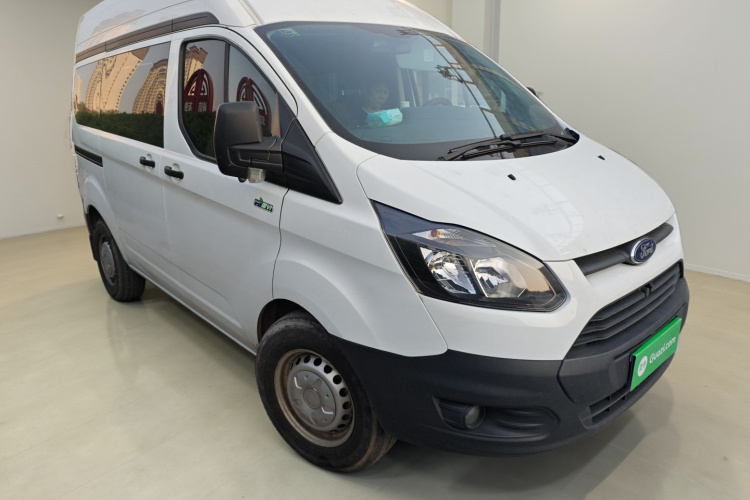 Ford Transit 2021 car image #4