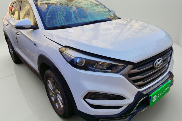 Hyundai Tucson (Imported) 2016 car image #4