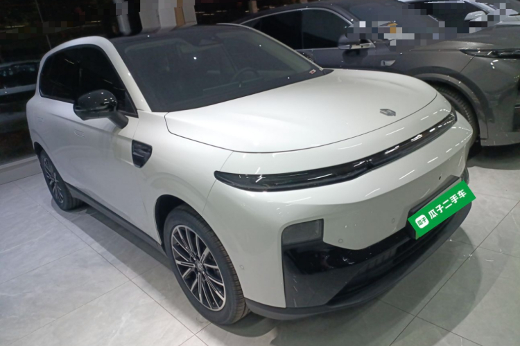 零跑汽车 零跑B10 2025 汽车图片 #4