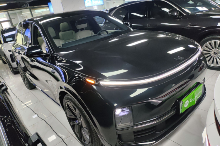 Li L8 2023 imagem de carro #4