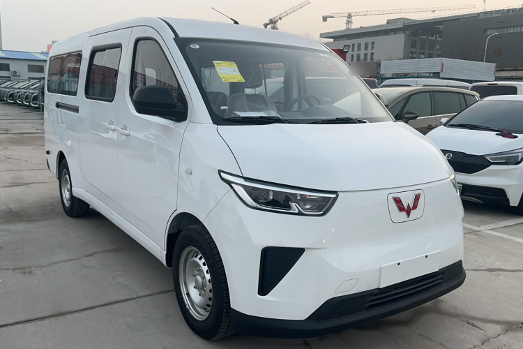 五菱汽车 五菱扬光 2025 #4 五菱汽车 五菱扬光 2025 汽车图片 #4