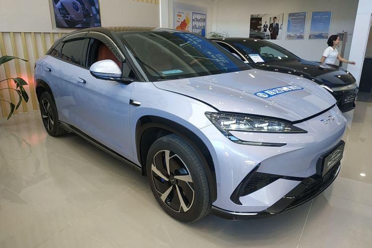 BYD Sea Lion 07 EV 2025 #4 BYD Sea Lion 07 EV 2025 car image #4