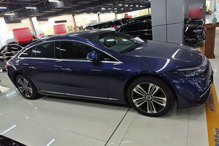Mercedes-Benz EQS Class 2022 #4 Mercedes-Benz EQS Class 2022 car image #4
