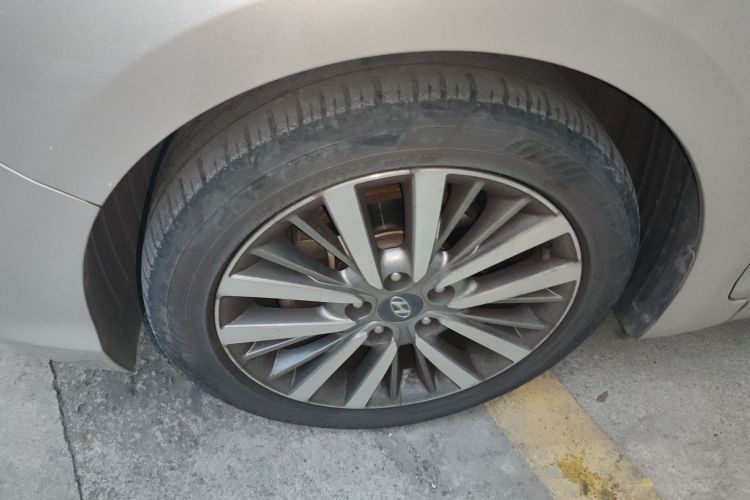 Hyundai Mistra 2018 #4 Hyundai Mistra 2018 car image #4